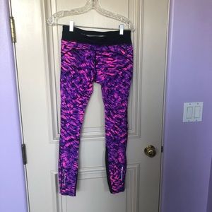 Nike dri fit printed leggings